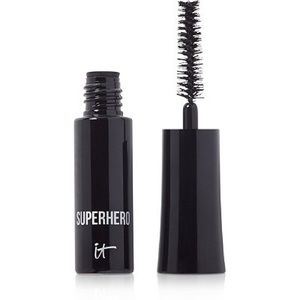 Superhero Elastic Stretch Volumizing Mascara